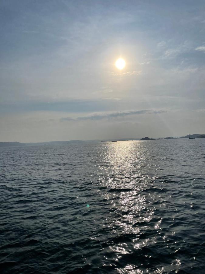Terra-Tipike, Tipi A La Ferme Entre Terre Et Mer Trébry Buitenkant foto